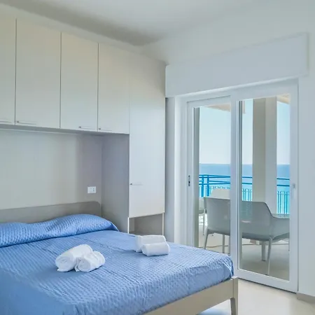 Luxury Penthouses Romeo E Giulietta By Gg Gallipolli