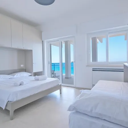 Lägenhet Luxury Penthouses Romeo E Giulietta By Gg Gallipolli